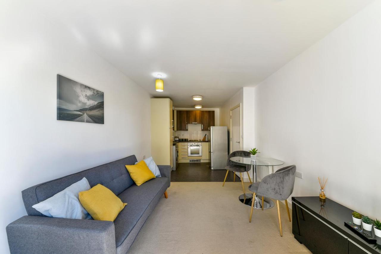 Luxe 1 Bed Flat 5 Mins To Stratford - Free Parking Lejlighed London Eksteriør billede